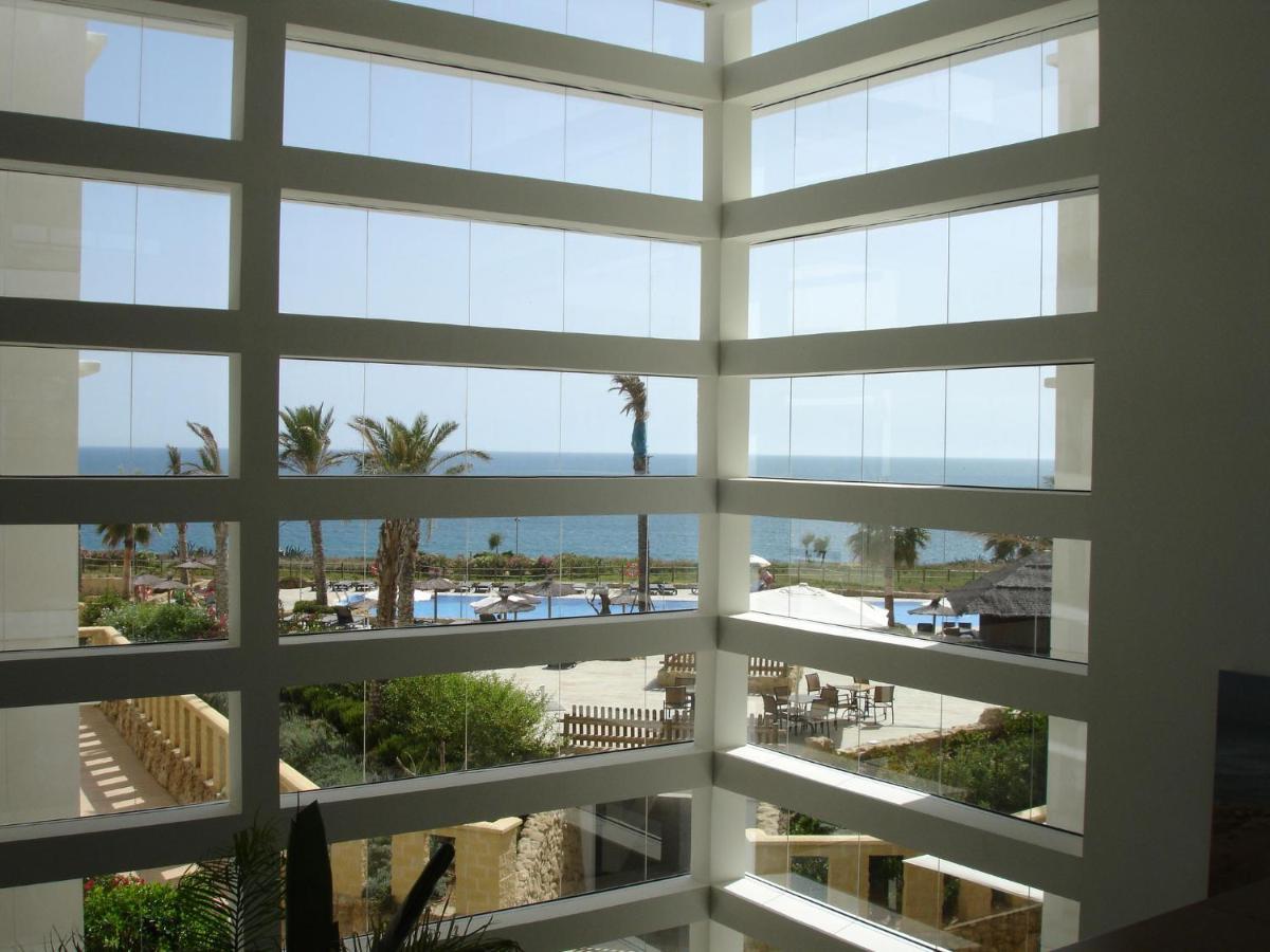 Hotel Garbí Costa Luz Conil De La Frontera Exterior foto
